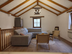 Villa Marea - Old Town Retreat